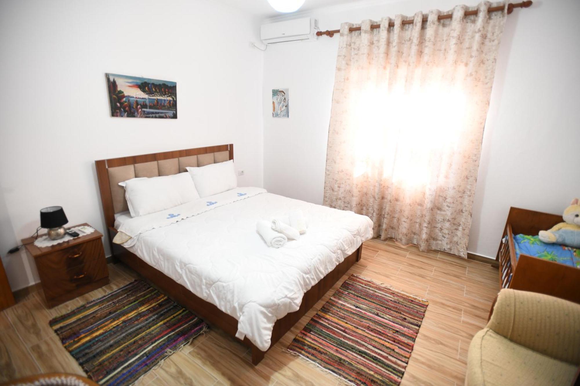 Guest House Luli Berat Exterior photo