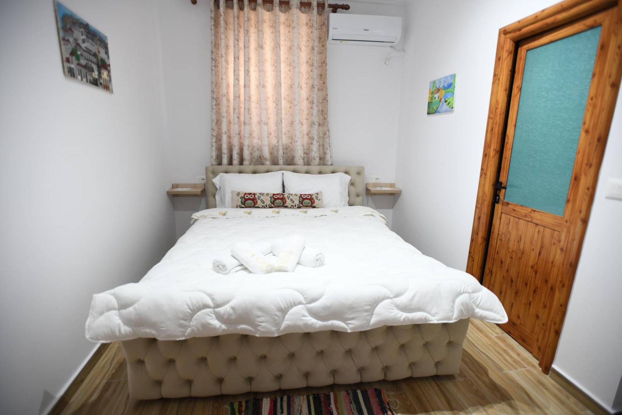 Guest House Luli Berat Exterior photo